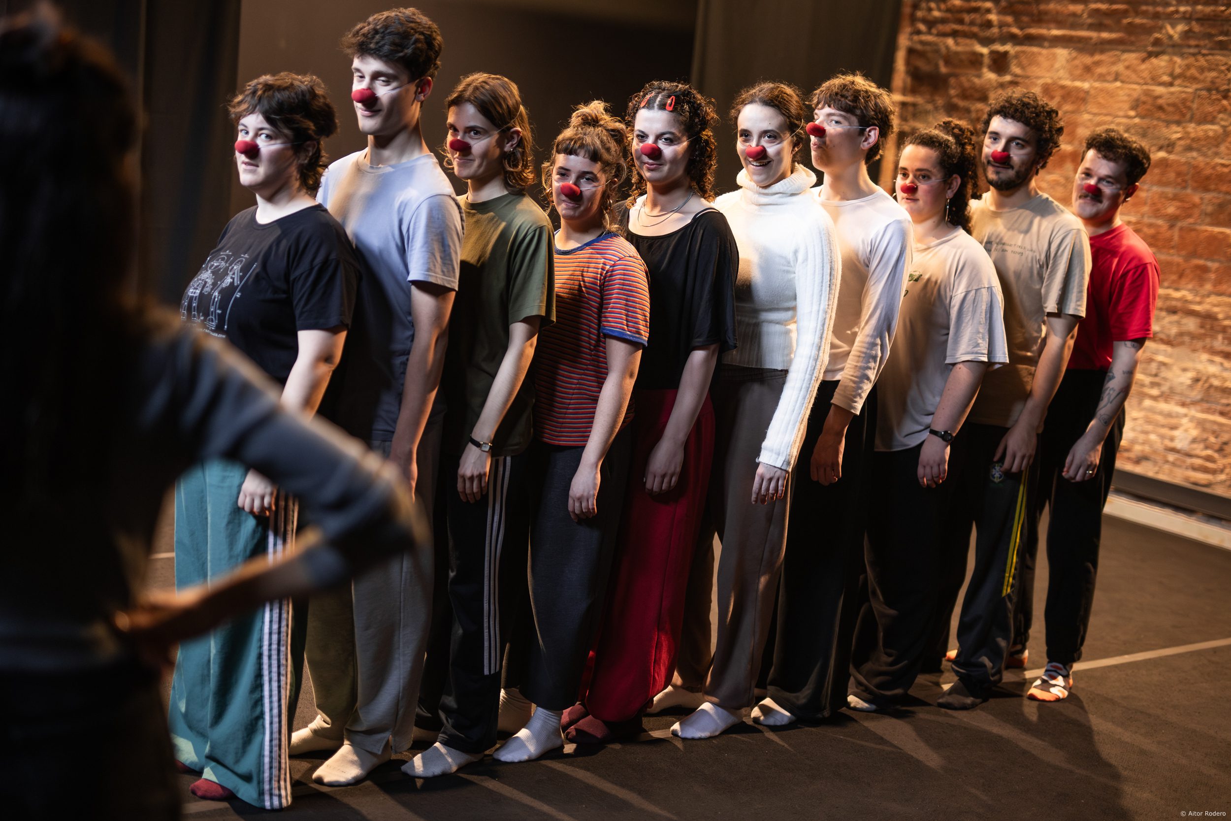 Curs Clown Teatral / Cia: Projecte Longanime / Data: 27.02.2026.
Fotògraf: © Aitor Rodero.
Aquestes fotografies tenen drets de copyright. NO POTS descarregar-les ni fer-les servir sense el meu permís. Si vols adquirir-les y fer ús d'elles contacta amb mi en aquest e-mail: aitorrodero@aitorrodero-fotografia.com.