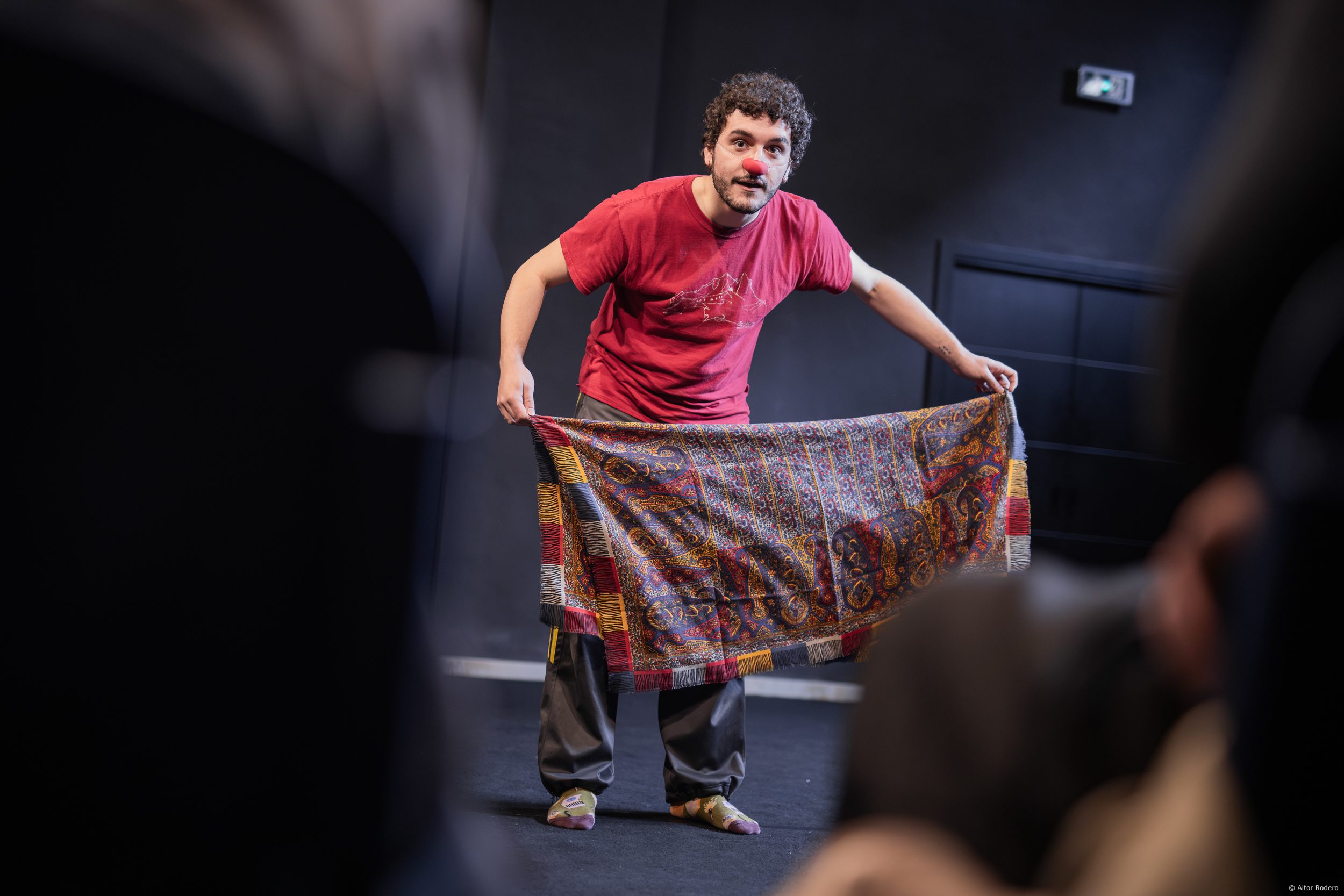 Curs Clown Teatral / Cia: Projecte Longanime / Data: 28.02.2026.
Fotògraf: © Aitor Rodero.
Aquestes fotografies tenen drets de copyright. NO POTS descarregar-les ni fer-les servir sense el meu permís. Si vols adquirir-les y fer ús d'elles contacta amb mi en aquest e-mail: aitorrodero@aitorrodero-fotografia.com.